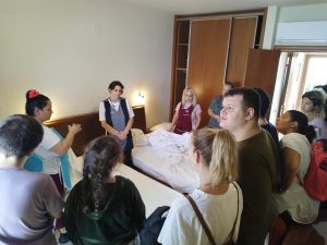 70e1bf51 fa22 4170 8a50 37c8cb68966d