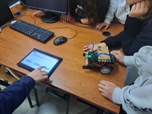 Robotics R2 05