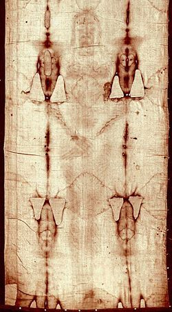 250px-shroudofturin1.jpg