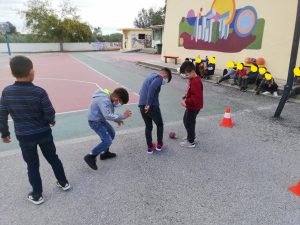 Ποδόσφαιρο με μπάλα με κουδουνάκι