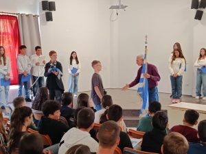 4b255504 f036 4f9d 810f be318e58bcb9