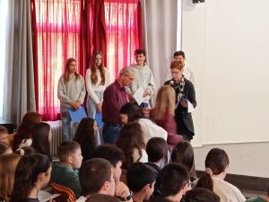 73d7bfa9 25f2 4f02 b064 28cf622594dd