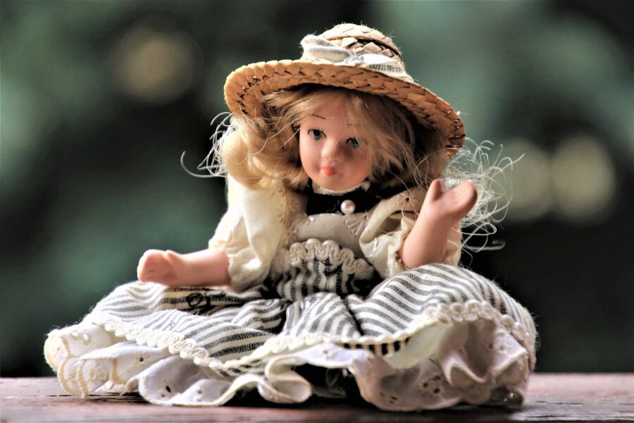 doll 4061815 1280