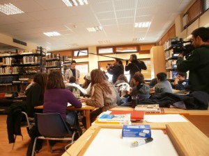 "Το Schooltube ταξιδεύει στο Αλιβέρι" γύρισμα με μαθητές του Γυμνασίου Αλιβερίου στη Σχολική Βιβλιοθήκη
