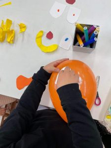 received 1275601843383956