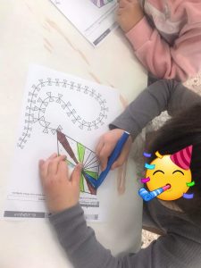 received 3364583623785584