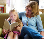 mom reading with daughter horiz l1deet
