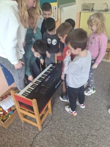 IMG 3b864733f8af0afb35a73b88aed1aca4 V