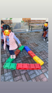 07029E7C 7076 4E65 B786 B5CEBCF1ECD2