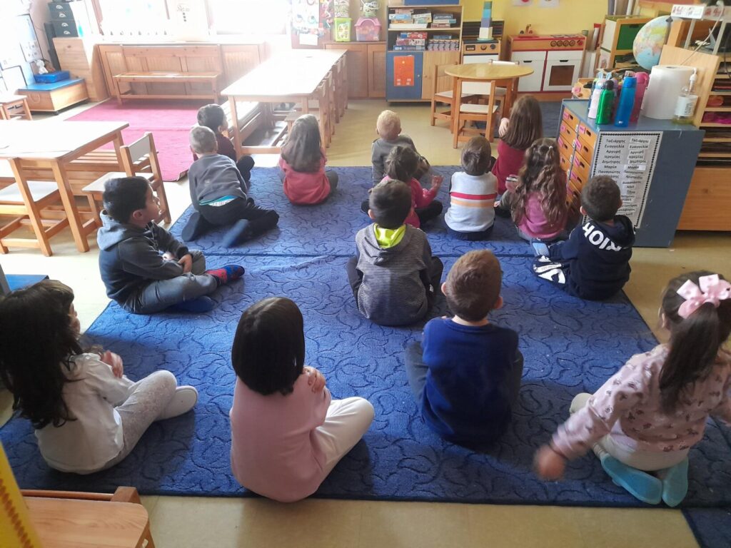 ΤΡΑΓΟΥΔΑΜΕ ΣΤΗ ΝΟΗΜΑΤΙΚΗ1