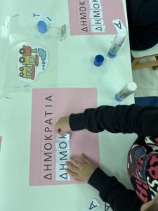 0 02 05 02f094bf1a1744b58355a279a5f925b148e2339427ebd09eaf85353fbb11c8ae a713a256a828f36f