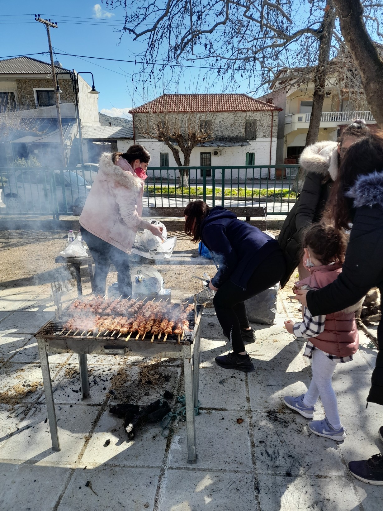 Τσικνοπέμπτη…….