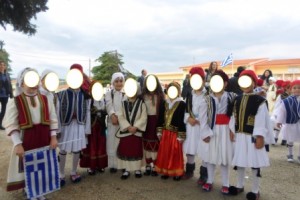 ΣΥΓΚΕΝΤΡΩΣΗ ΤΩΝ ΠΑΙΔΙΩΝ ΣΤΟ ΔΗΜΟΤΙΚΟ ΣΧΟΛΕΙΟ