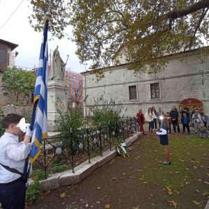 63d60b40 adeb 41e4 aa51 c39ae7e3d14c