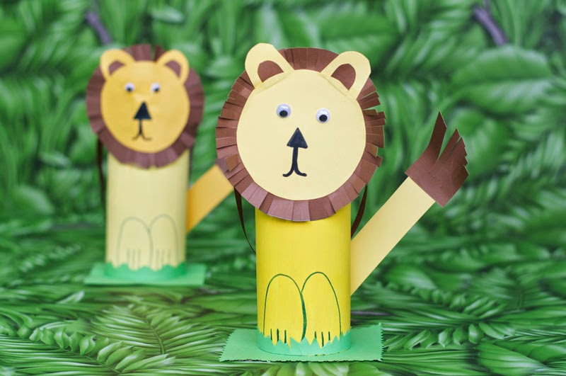 Cereal-Box-Lion-Favor-Finishing-Touches