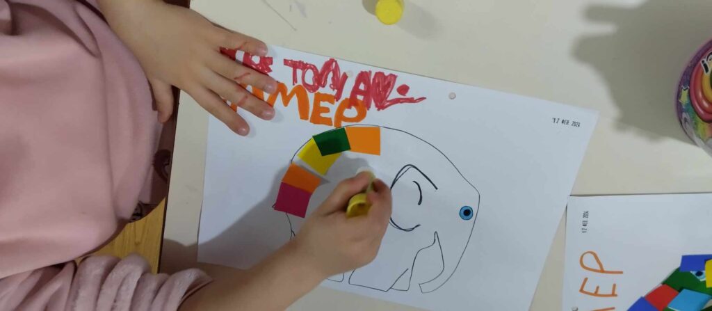 f895f566 4123 4edc bd80 1324fa757441