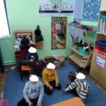 ΠΑΙΧΝΙΔΙΑ ΣΤΗ ΘΕΑΤΡΙΚΗ ΓΩΝΙΑ
