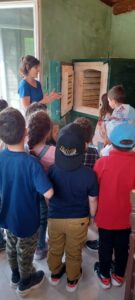 f1b2aa00 2c91 4b32 87f9 ff084627f225