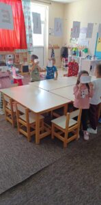 a373253f a711 4b08 abc2 82d4f37018e7