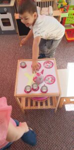 dff463eb ee65 42c4 a595 3d201f783c46