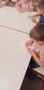 f11a3d9a 00d1 4405 8283 60f412671bad