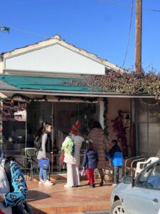 IMG b2e4eb60f33e4ce540eb573b3e5606a9 V