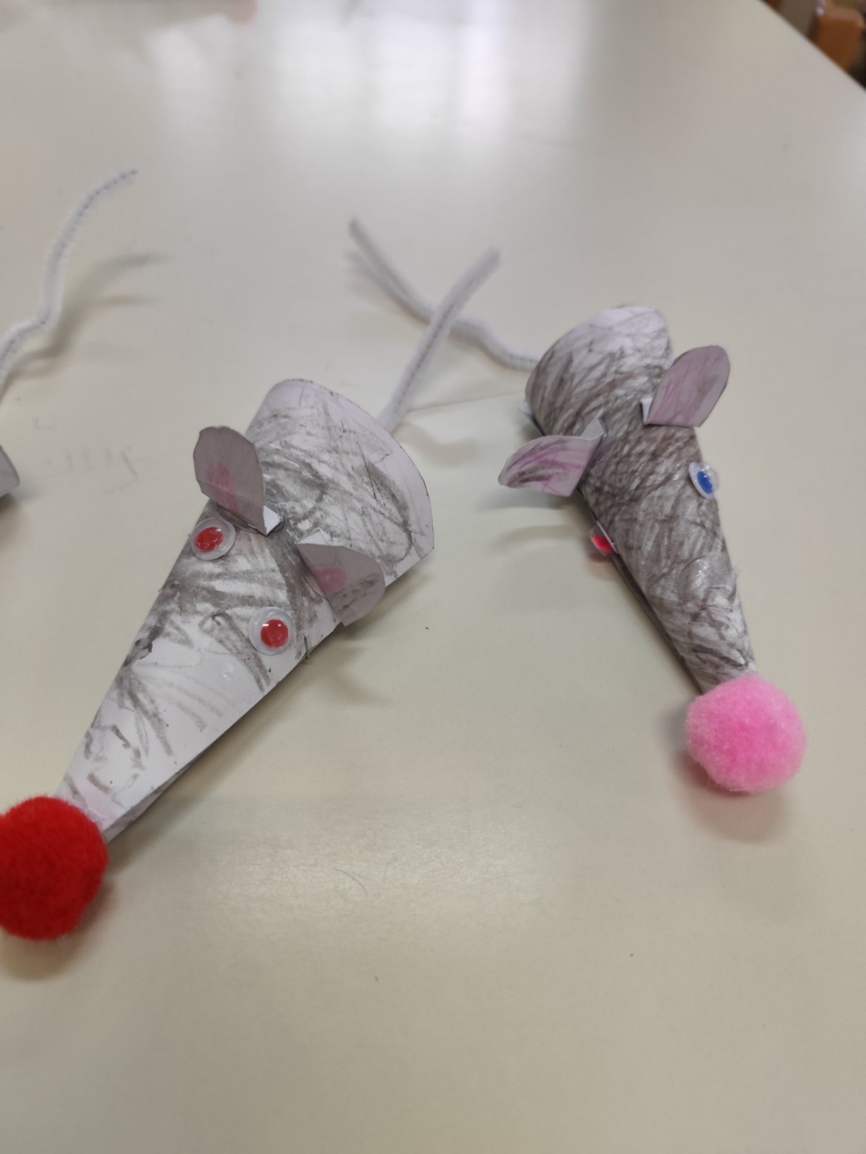 IMG 1e6c181e432250450a0742bb4462b304 V