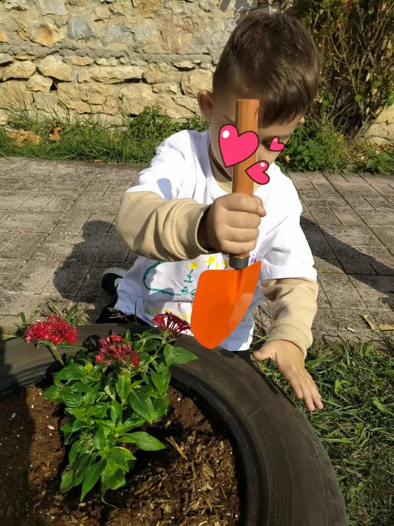 a026e924 f72a 4d28 85ef 901cd9bd51aa