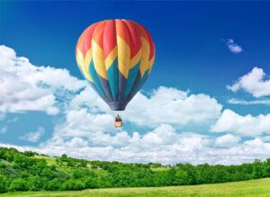 balloon in sky wide 512