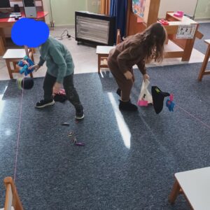 ΠΑΙΧΝΙΔΙ ΑΠΛΩΝΩ ΜΠΟΥΓΑΔΑ ΧΕΙΜΩΝΙΑΤΙΚΗ