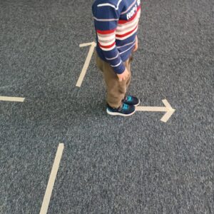 ΠΑΙΧΝΙΔΙΑ ΜΕ ΒΕΛΑΚΙΑ ΚΑΤΕΥΘΥΝΣΗΣ