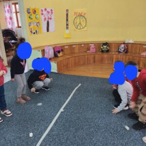 ΠΑΙΧΝΙΔΙΑ ΜΕ ΧΙΟΝΟΜΠΑΛΕΣ 2