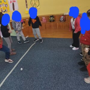 ΠΑΙΧΝΙΔΙΑ ΜΕ ΧΙΟΝΟΜΠΑΛΕΣ 3